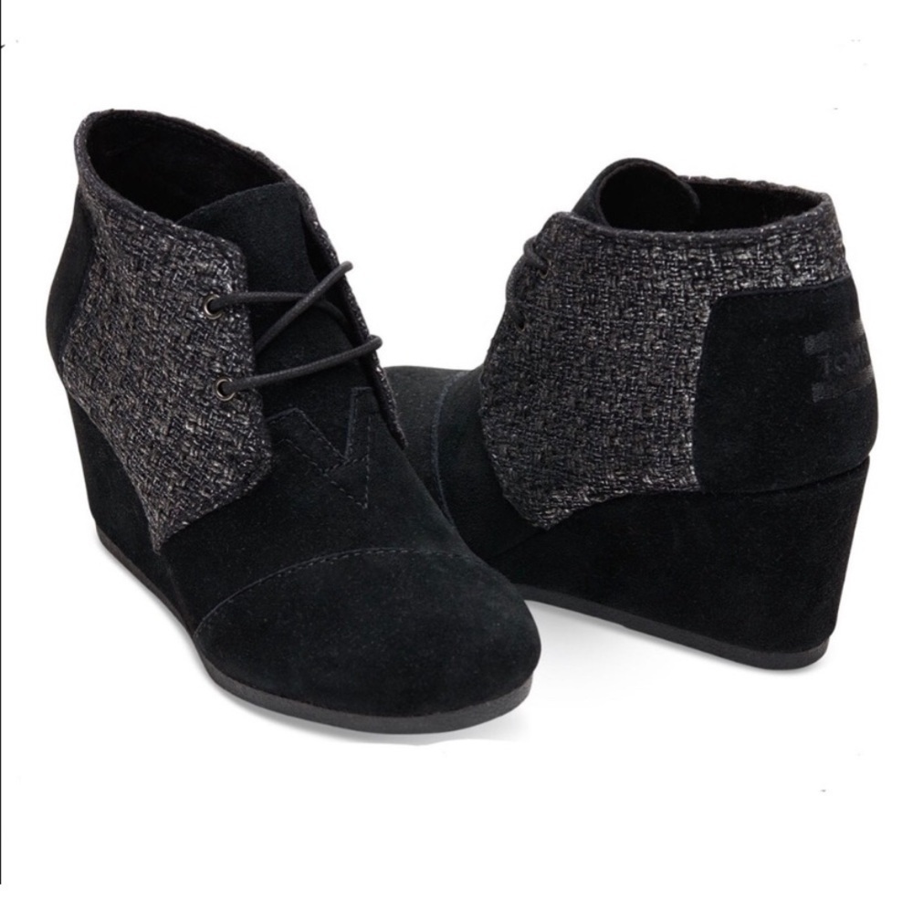 TOMS Desert Wedge Suede Metallic Bootie Black & Silver Size 10